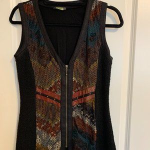 Dolcezza Zip up Tunic Vest, M
